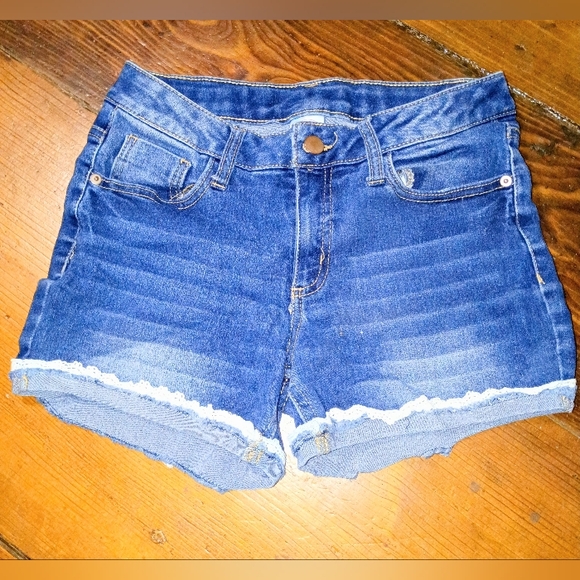 Denim Shorts Girl’s Size 14 WONDER NATION Dark Wash Lace Hem - Picture 1 of 3